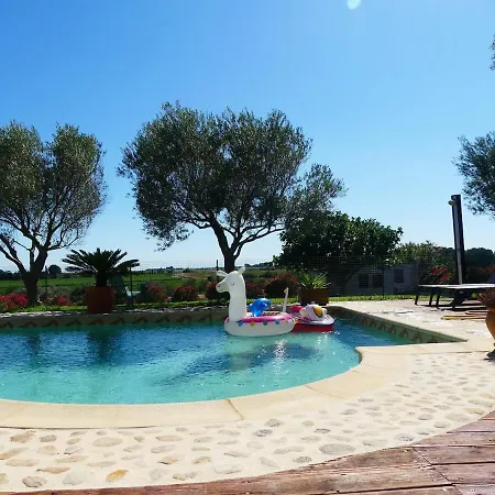 Avec Vue Et Piscine Vila *